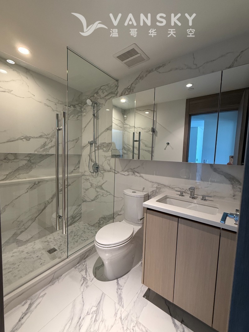 250424140021_Secondary Bathroom.jpg